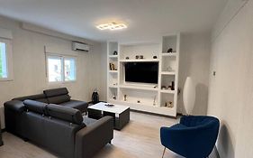 Cozy Beach Side 2Bd Apartment, 150M To The Beach